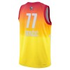 Maillot Homme All-Star 2023 Team 2 Luka Doncic 77 Nike Orange Swingman
